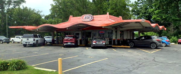 A&W Restaurant - Dexter - 8220 Dexter-Chelsea Rd (newer photo)